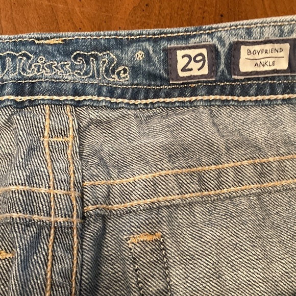 🎉HP🎉 MISS ME American Roadside Boyfriend Jean - size womens 29” waist - Picture 9 of 15